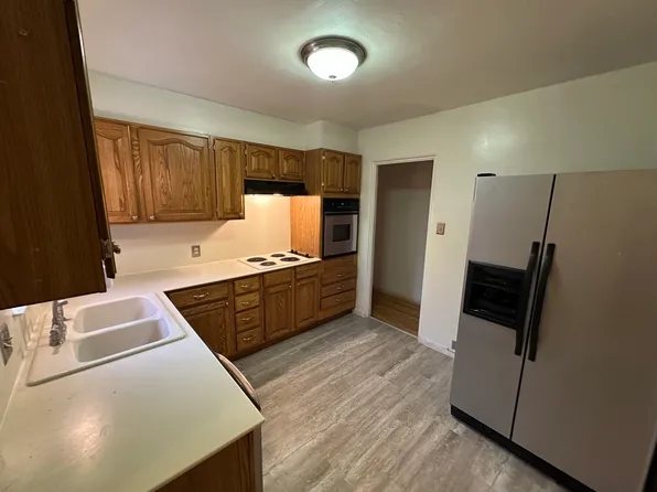3 Bedroom Nob Hill Charmer - Updated and Close To Great Parks, 414 Truman St NE, Albuquerque, NM 87108