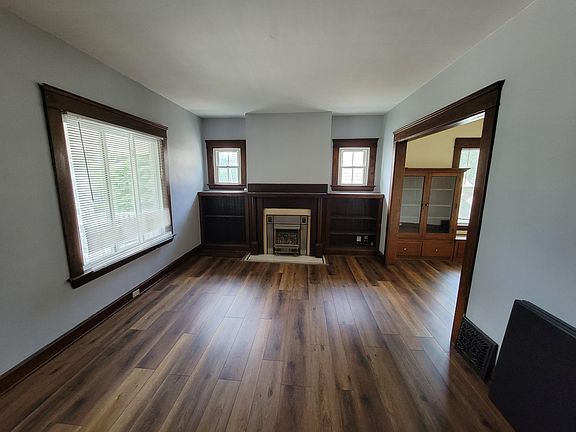 3rd image of 18254 Sloane Ave #2