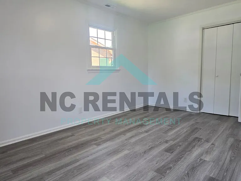 165 Hawkins Loop — Photo 24