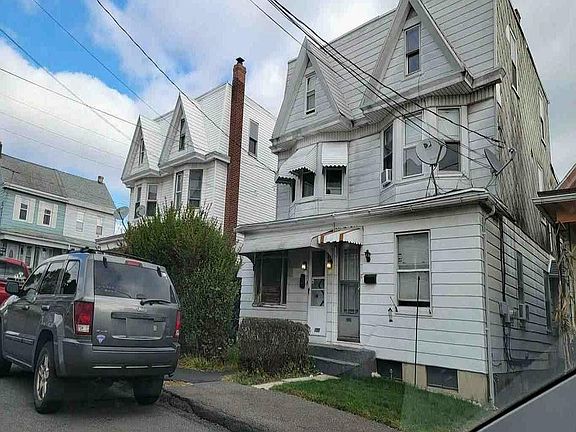 3rd image of 155 N 2nd St