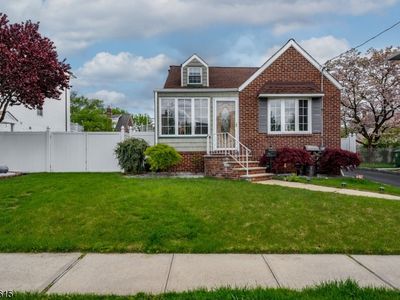 510 Lindegar St, Linden, NJ, 07036