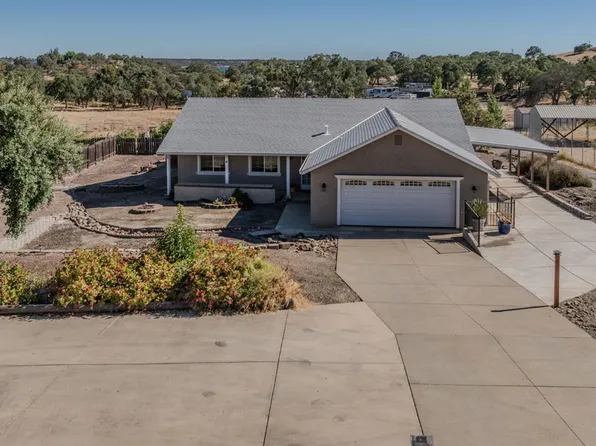 4124 Lakeview Dr, Ione, CA 95640