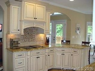 5th image of 16223 Twin Cove Dr