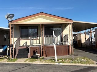 27 Golden Inn Way, Rancho Cordova, CA 95670