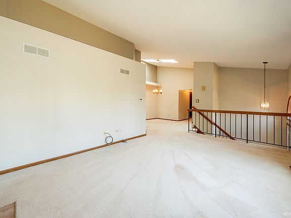 5th image of 9255 Drummond Dr #72