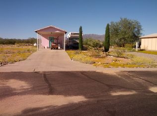 21250 W Obsidian Dr, Congress, AZ 85332