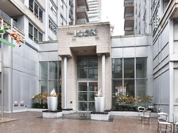 250 Wellington St W, Toronto, ON