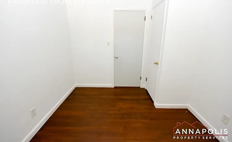 757 Warren Dr — Photo 20