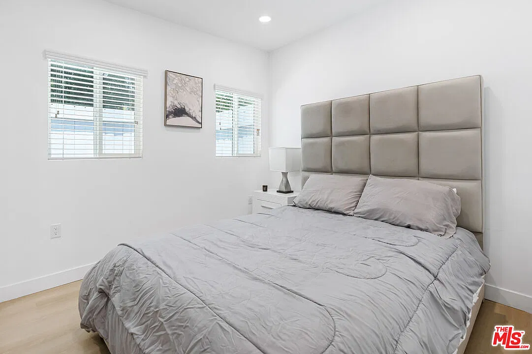 1 bed, 1.0 bath, $2,395 — Photo 4