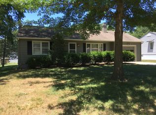 6620 Ralston Ave, Raytown, MO 64133