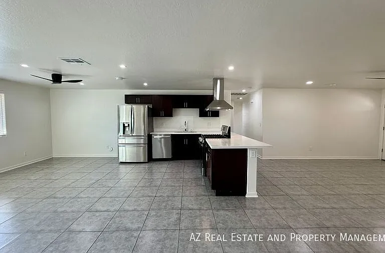 8501 W Mitchell Dr — Photo 8