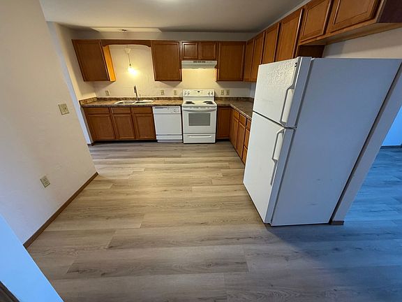 5th image of 2713 Humboldt Rd #5