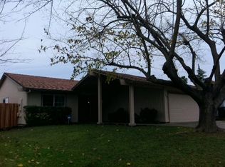 8237 Summerplace Dr, Citrus Heights, CA 95621