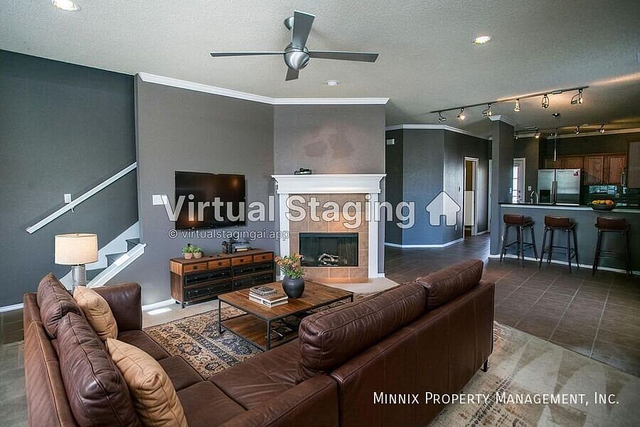 1st image of 2101 Main St Unit 1