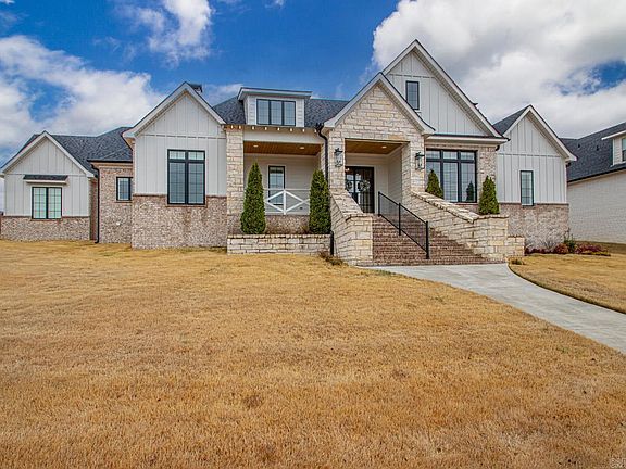 2nd image of 9900 Laurel Oak Dr