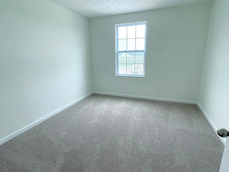 688 Keystone Way — Photo 15