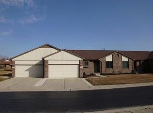 26203 Annagrove Ln, Chesterfield, MI 48051