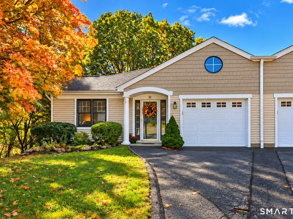 51 Red Cedar Circle #51, Orange, CT 06477