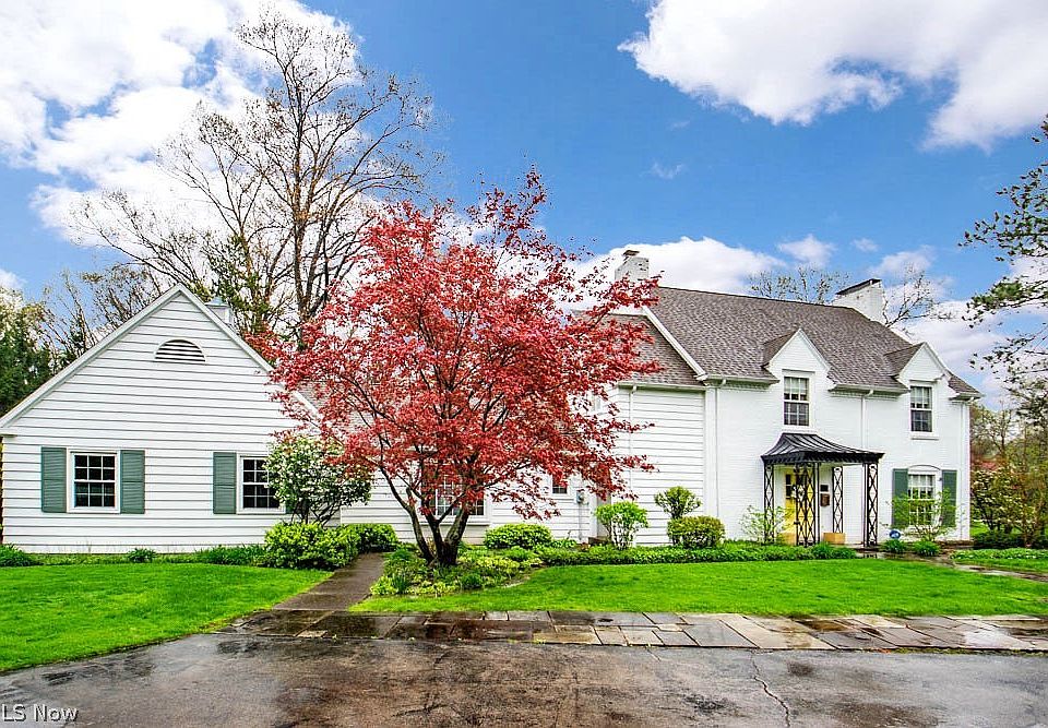 1st image of 216 Millcreek Dr
