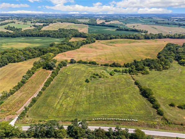 N County Road V Hwy, Dearborn, MO 64439