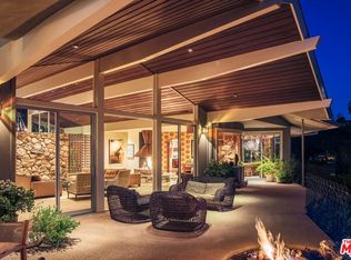 542 Bellagio Ter, Los Angeles, CA 90049