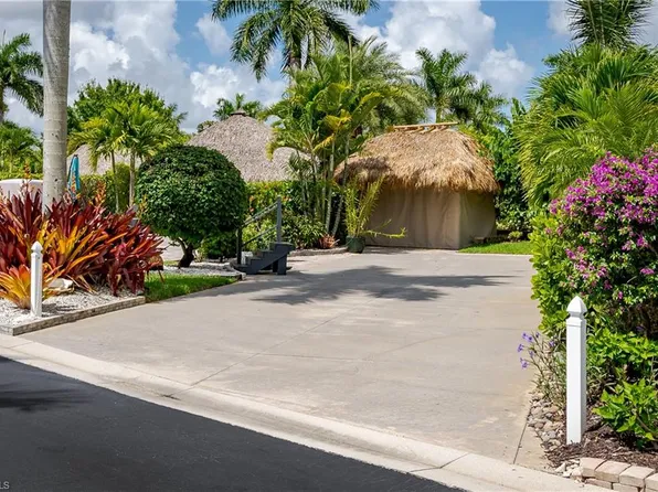 13573 Snapper LN, NAPLES, FL 34114