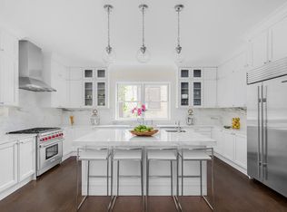 236 W 24th St #PENTHOUSE, New York, NY 10011