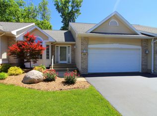 106 Rose Ct, Battle Creek, MI 49015
