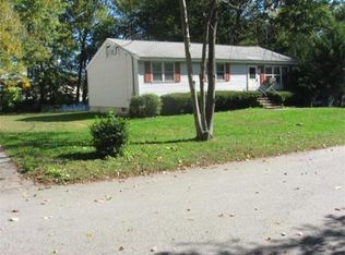 23 Merrimack Ter, Dracut, MA 01826