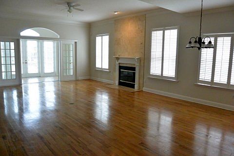 3rd image of 109 Sea Garden Ct