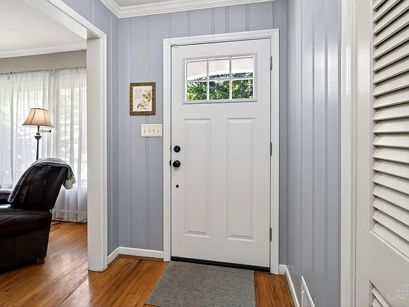 4th image of 9367 Sherborn Dr