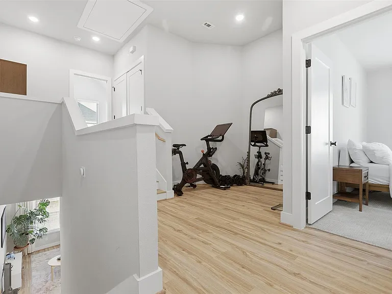5825 Francis Oak Pl — Photo 16