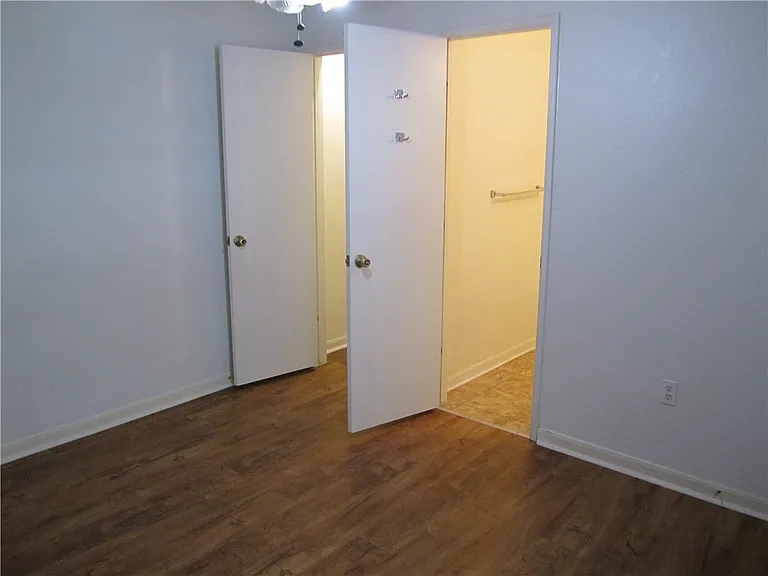 519 Parkway #301 — Photo 8