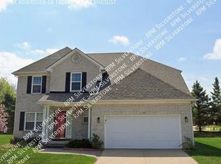 2119 Cattail Cir, Rochester Hills, MI 48309