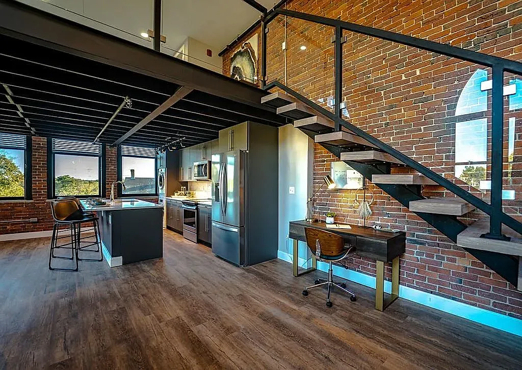 Marbella Lofts — Photo 3
