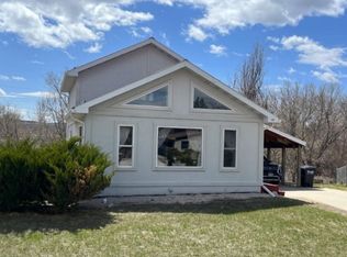 2201 Wilson Ave, Hot Springs, SD 57747