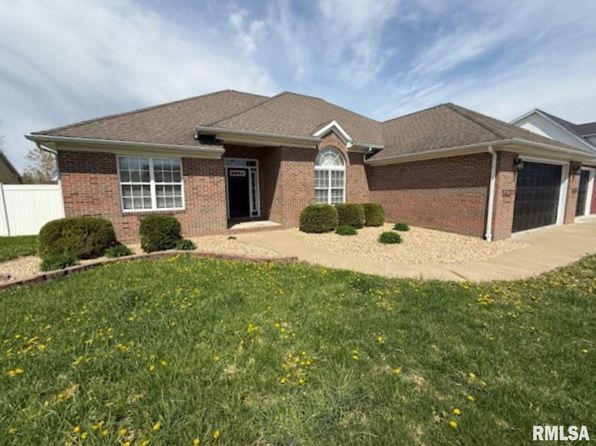 1108 Folgers St, Marion, IL 62959