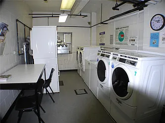 Rented by R New York