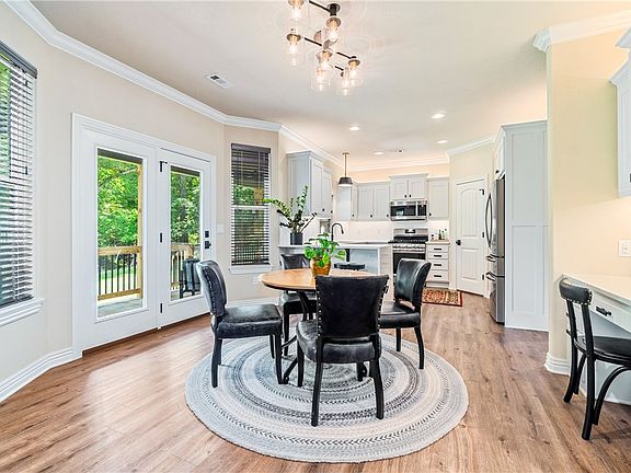 3rd image of 11 Elmham Ln