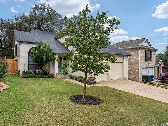 2nd image of 1155 Hedgestone