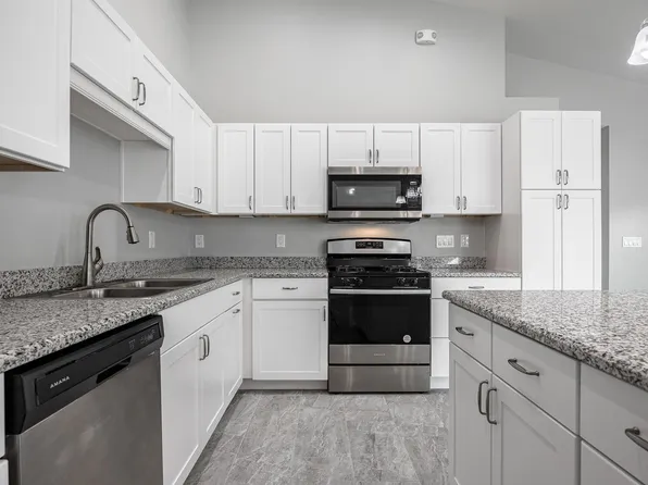 184 Village Cir #1, Labelle, FL 33935