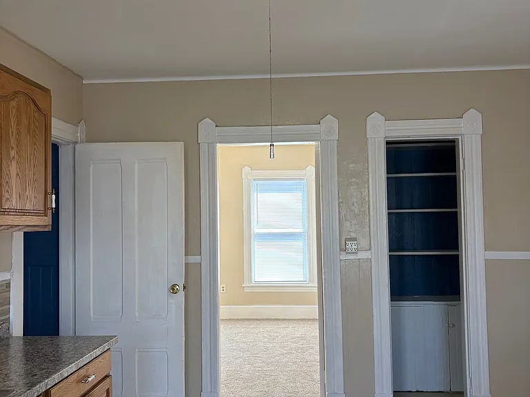 32-34 Dix St #2 — Photo 5