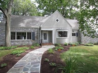 125 Cleveland Rd, New Haven, CT 06515