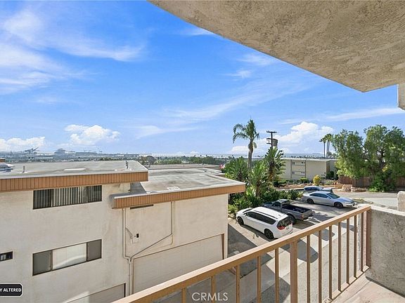 4th image of 2424 S Gaffey St