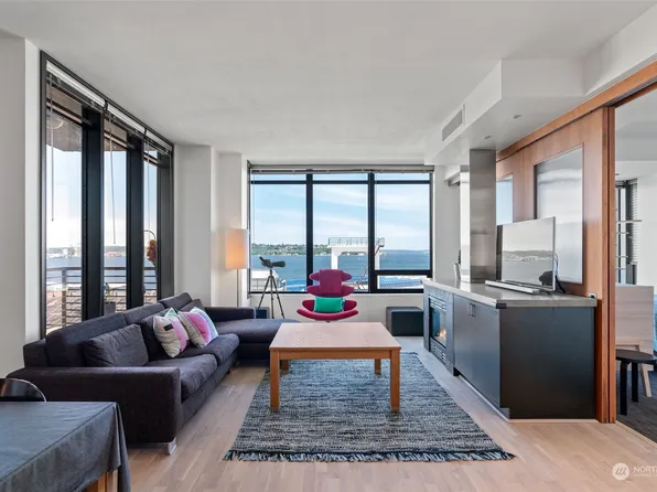2716 Elliott Avenue #902, Seattle, WA 98121