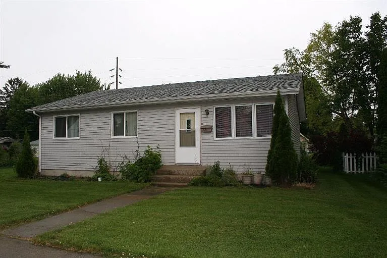 801 Tecumseh St photo 1