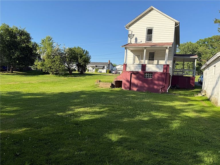 Listing photo 4