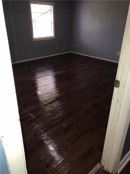 2nd image of 3304 Armand St