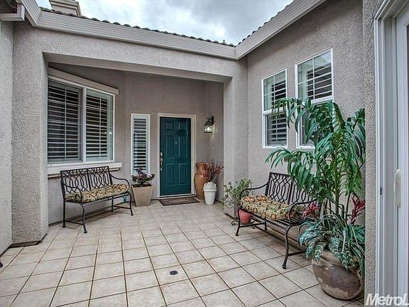 3rd image of 6041 Creekberry Way