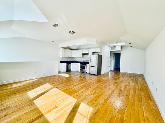 2nd image of 292 Zerega Ave #2F